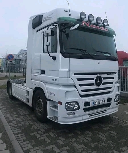 للبيع شاحنات DAF, VOLVO, SCANIA, MERCEDES