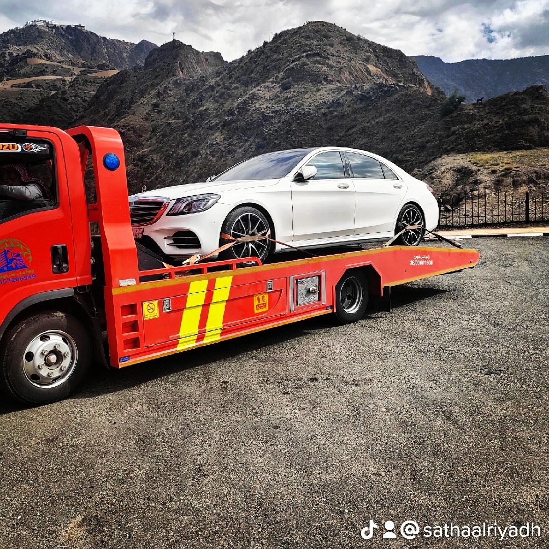 سطحه الدمام سطحه من الدمام الى الرياض سطحه الدمام الخبر الجبيل القطيف لنقل السيارات هيدرولك عادي