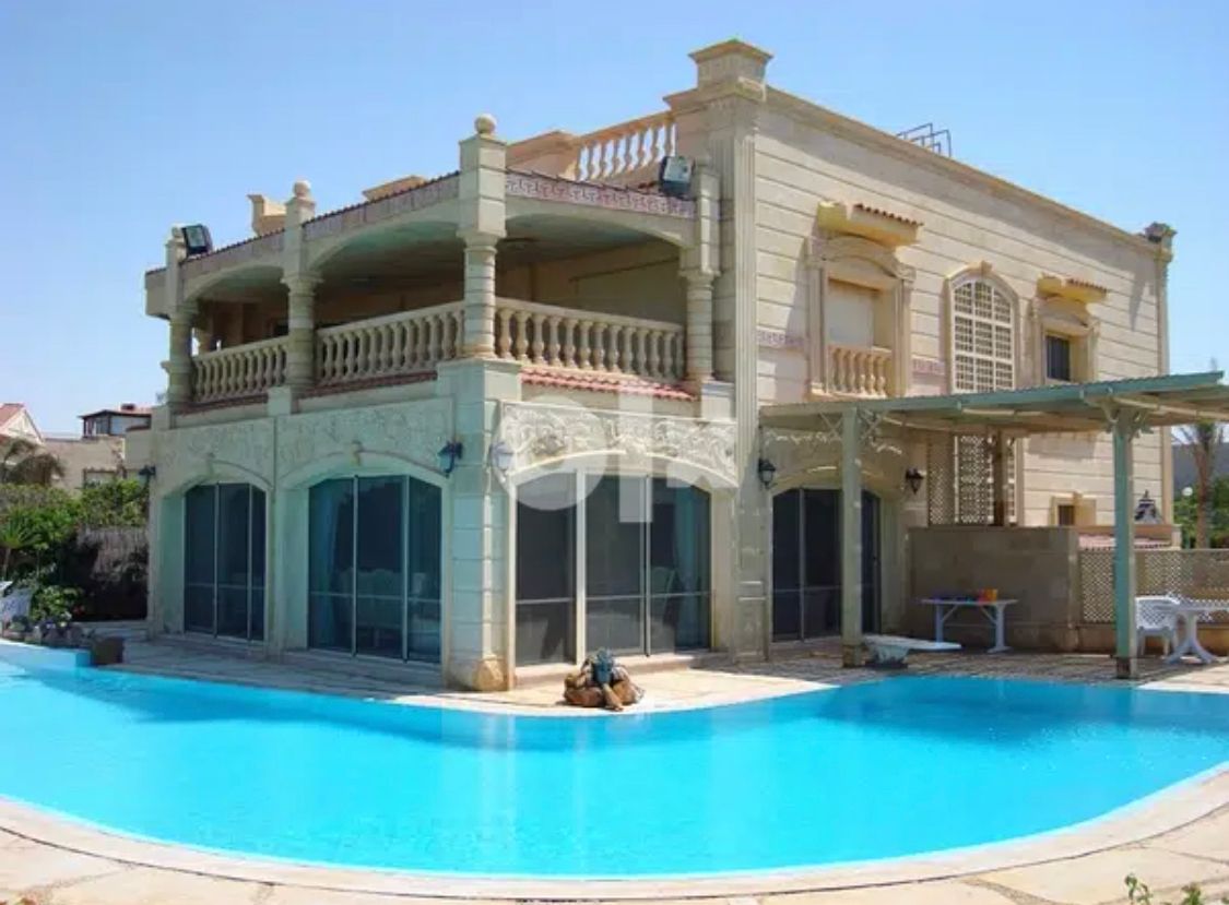Castle For Sale In Marina 5 First Row Beach With Pool (E5709)  مصر  مطروح