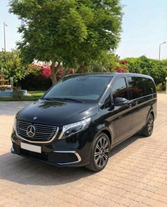 ???? Premium Mercedes Viano Rental – Ultimate Comfort for Your Group Trips!