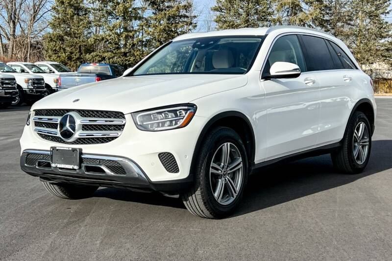 2022 Mercedes-Benz GLC AWD GLC 300 4MATIC 4dr SUV