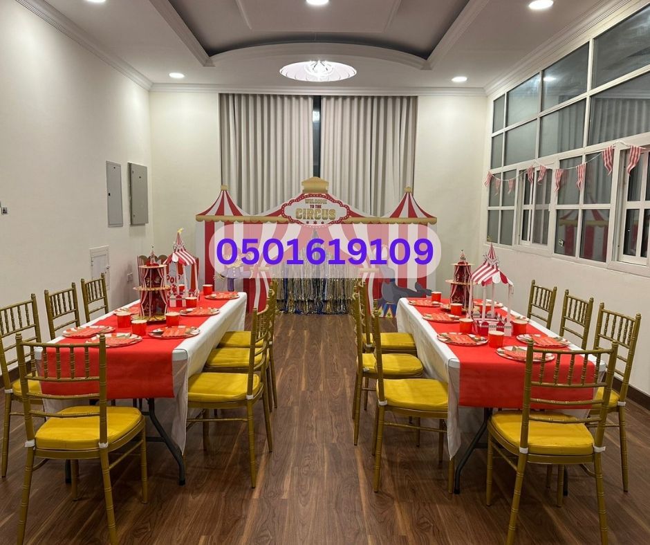Rent tables with lights for rent, rent clean chairs for rent in Dubai. The Emirats, Dubai
