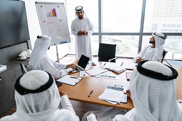  هل تطمح للعمل في بيئة عالمية، وتطوير مهاراتك لتواكب متطلبات السوق الحديثة؟