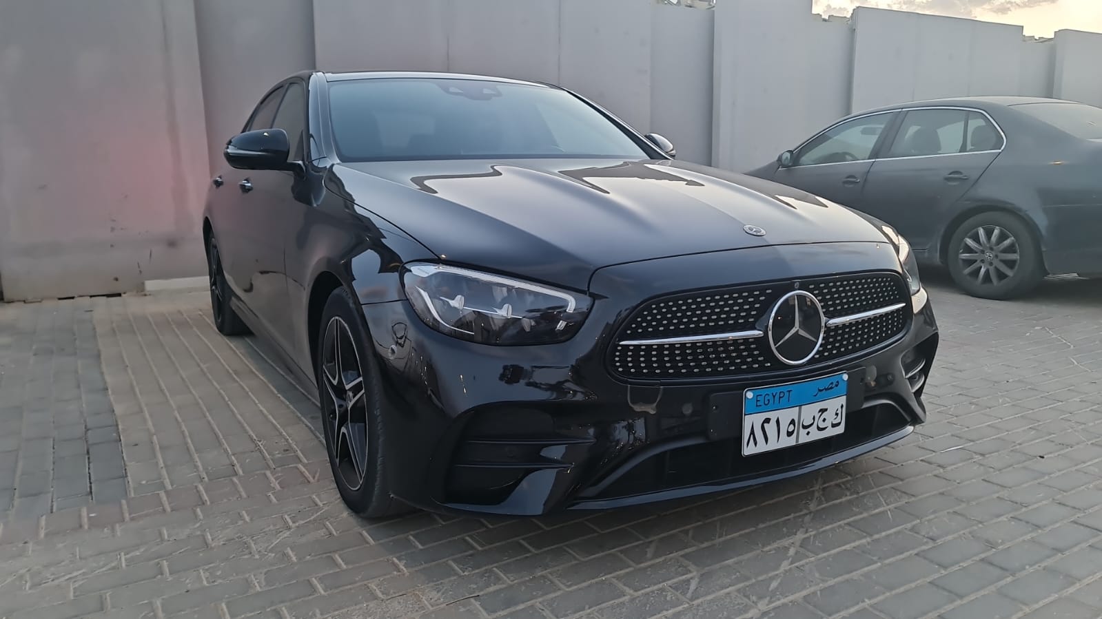 Experience Luxury & Comfort: Premium Mercedes-Benz E200 Available for Rent Now!