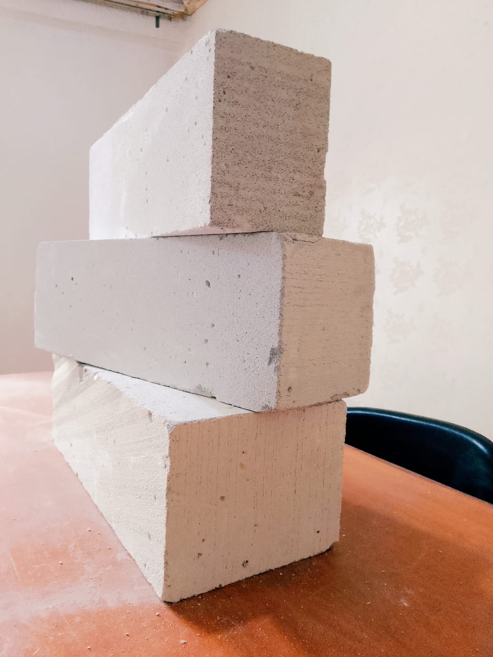 طوب ابيض خفيف من شركة النور تقدم لكم جميع المقاسات المتاحه من الطوب الابيض الخفيف