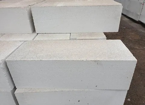   الطوب الابيض الرغوي من شركة النور بتقدّم لك جودة تفرق ونتيجة تعيش سنين 