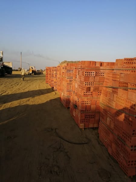 ???? الأساس الصح… من أول طوبة طوب أحمر طفلي من شركة النور اختيار عملي يخلي شغلك مضمون: ✔️ خامة قوية ✔️