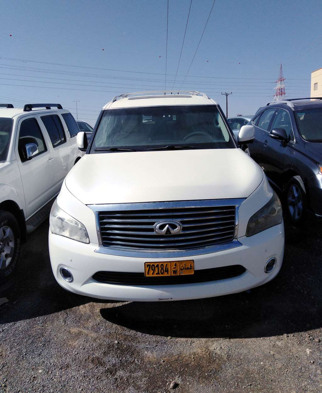 انفنتي qx56 موديل 2011 