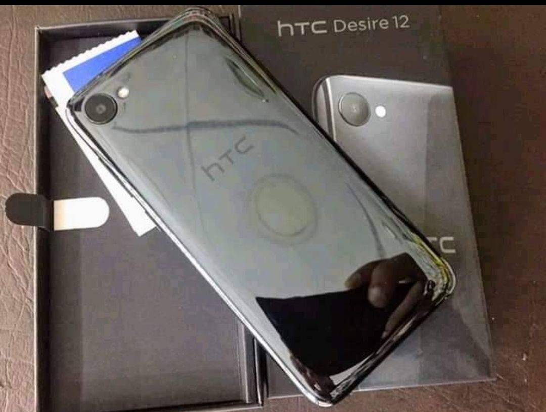 تليفون اتش تي سي 12 htc